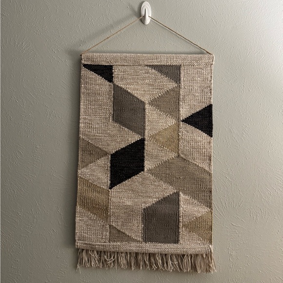 Geometric Wall Tapestry - Picture 5 of 5